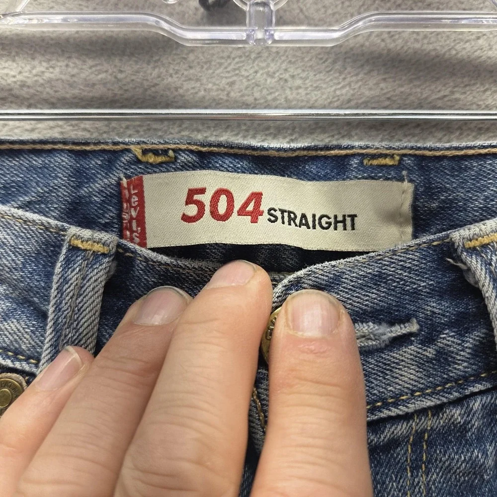 Vintage Levis 504 Jeans Mens 32x34 Blue Straight Engineered Zip Fly Medium Wash